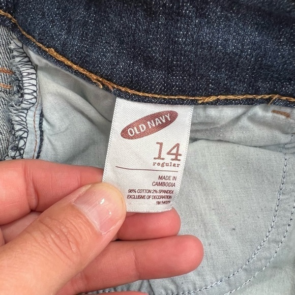 Old Navy “The Flirt” Long Denim Shorts Ladies Size 14 Regular - Picture 3 of 6